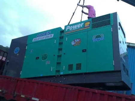 阜宁柴油发电机组转速不稳定时，如何对发动机进行维护？