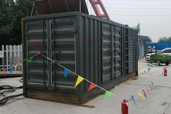 阜宁发电机租赁空气滤清器多久更换一次？