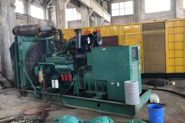 阜宁发电机组的空气滤清器应该如何保养？